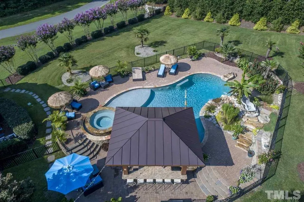 Top-rated outdoor landscaping experts serving Raleigh, NC - Dreamscapes