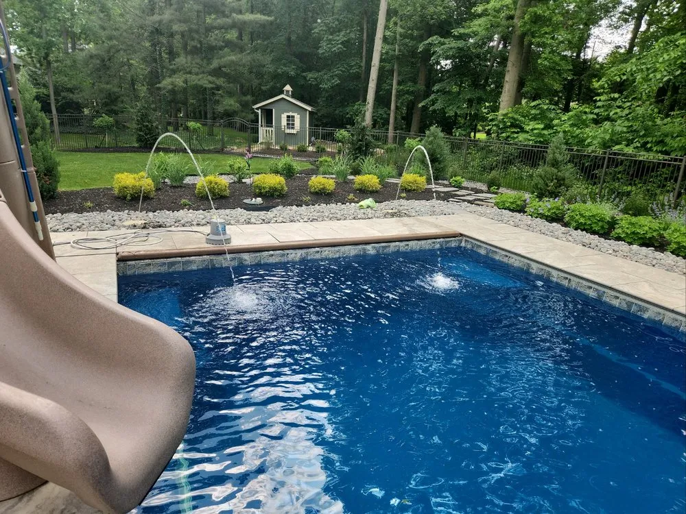 Local yard cleanup service in Grafton, OH by DREAMSCAPING