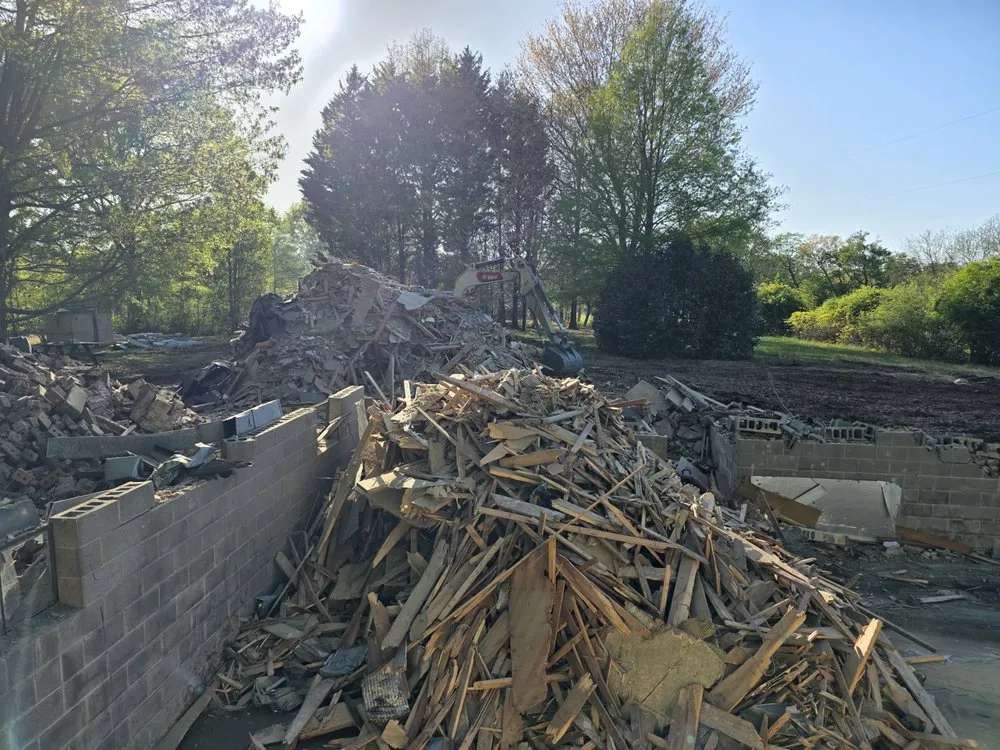 Trusted yard maintenance for residential properties in Kernersville, NC by DreamSites Grading