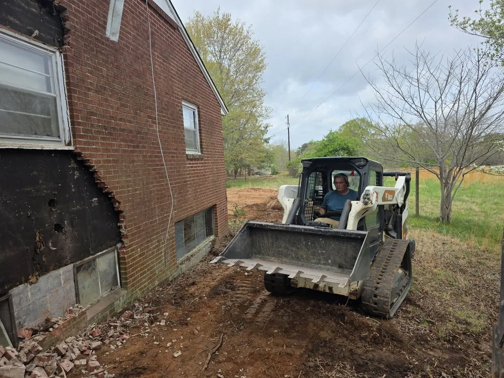 Affordable lawn care service for beautiful yards in Kernersville, NC by DreamSites Grading