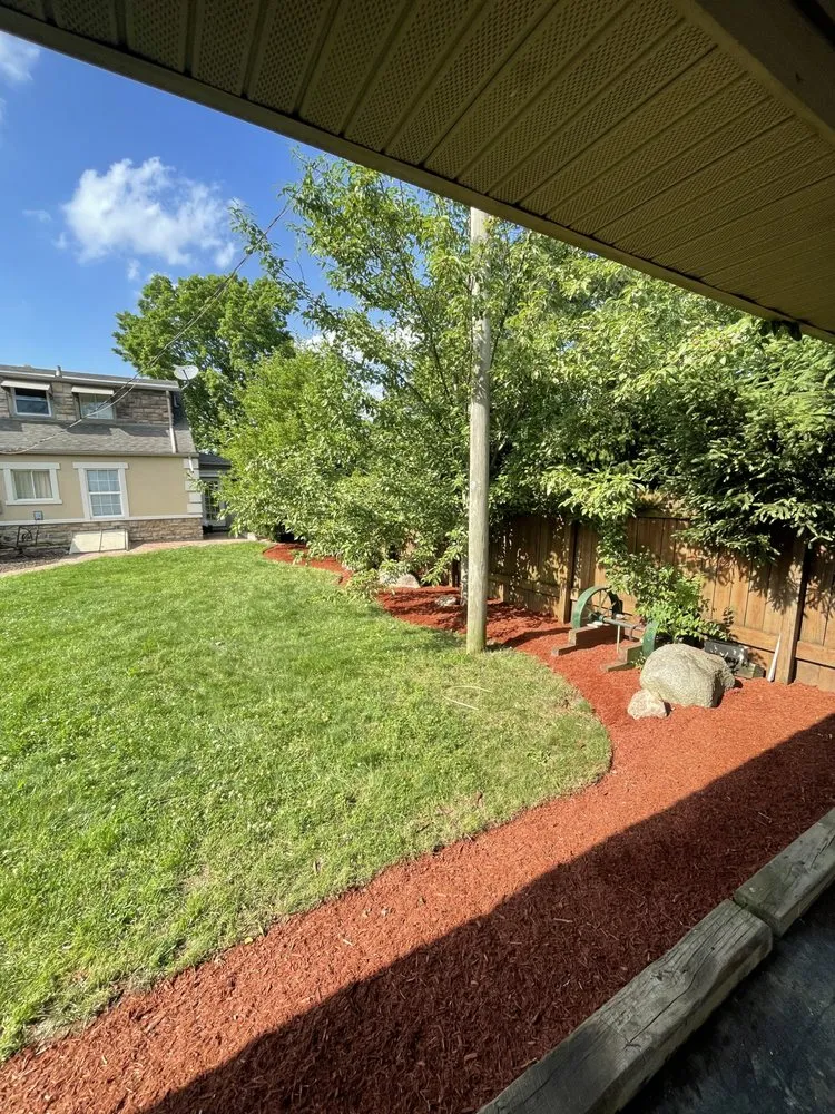 Local outdoor landscaping for homes in Columbus, OH by Dreamview Landscaping