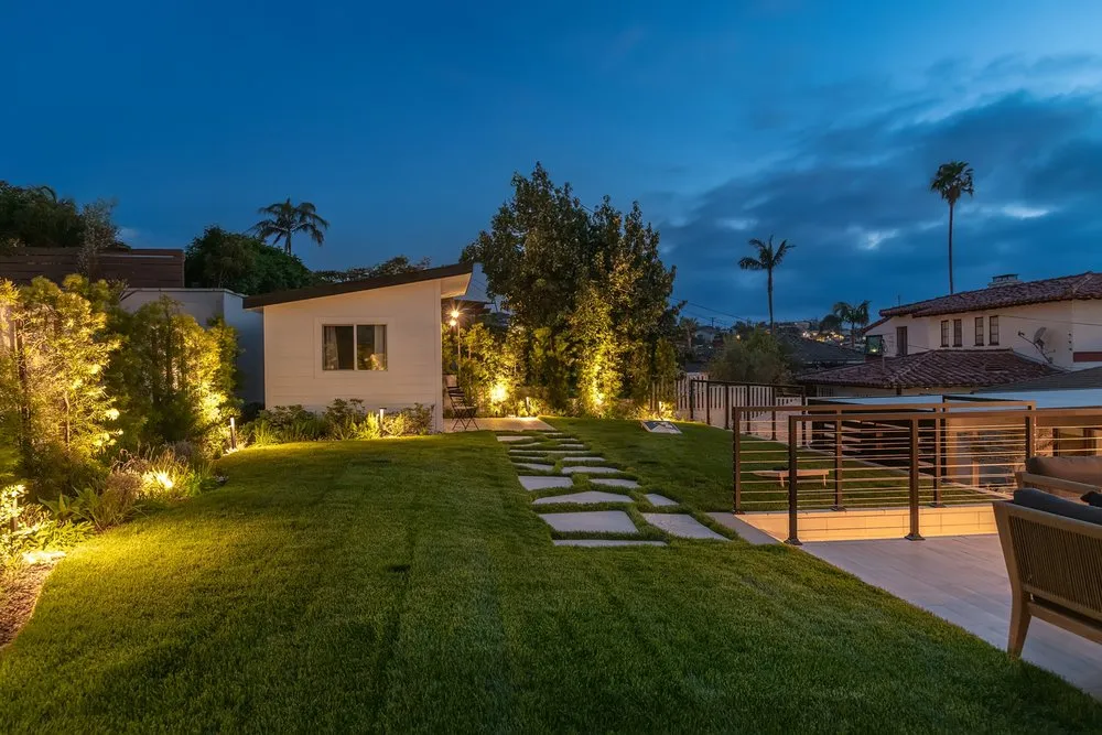 Professional yard maintenance experts serving Torrance, CA - DreamWork Landscape