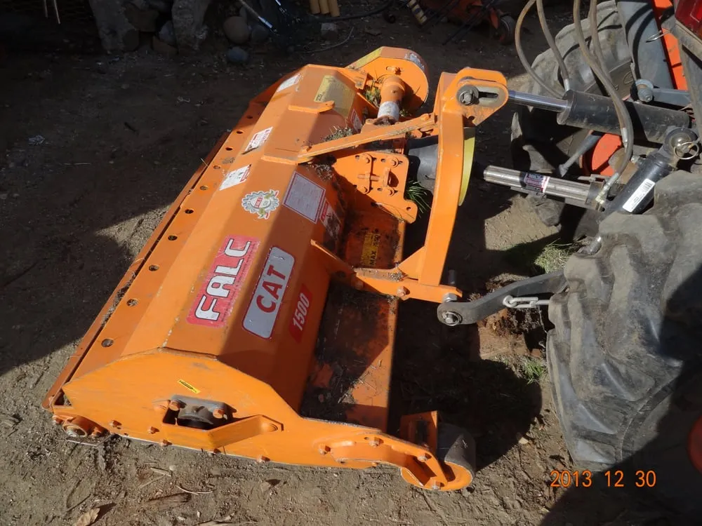 Professional yard maintenance experts serving Newcastle, CA - Dreher's Patch