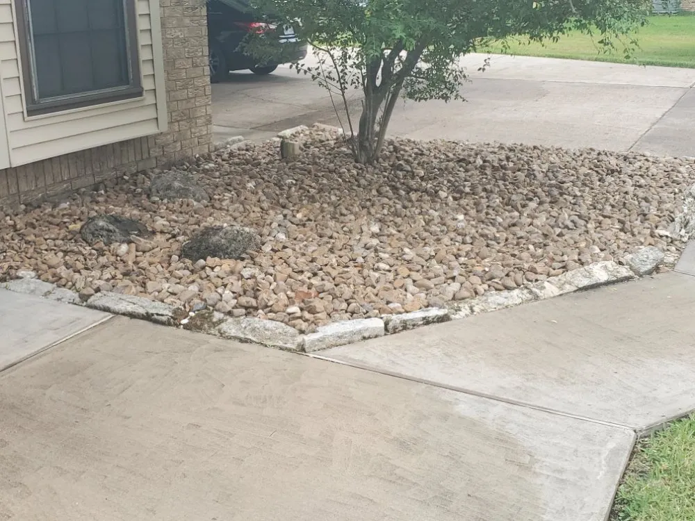 Trusted outdoor landscaping for year-round maintenance across Dayton, TX - Dreier Lawn Care