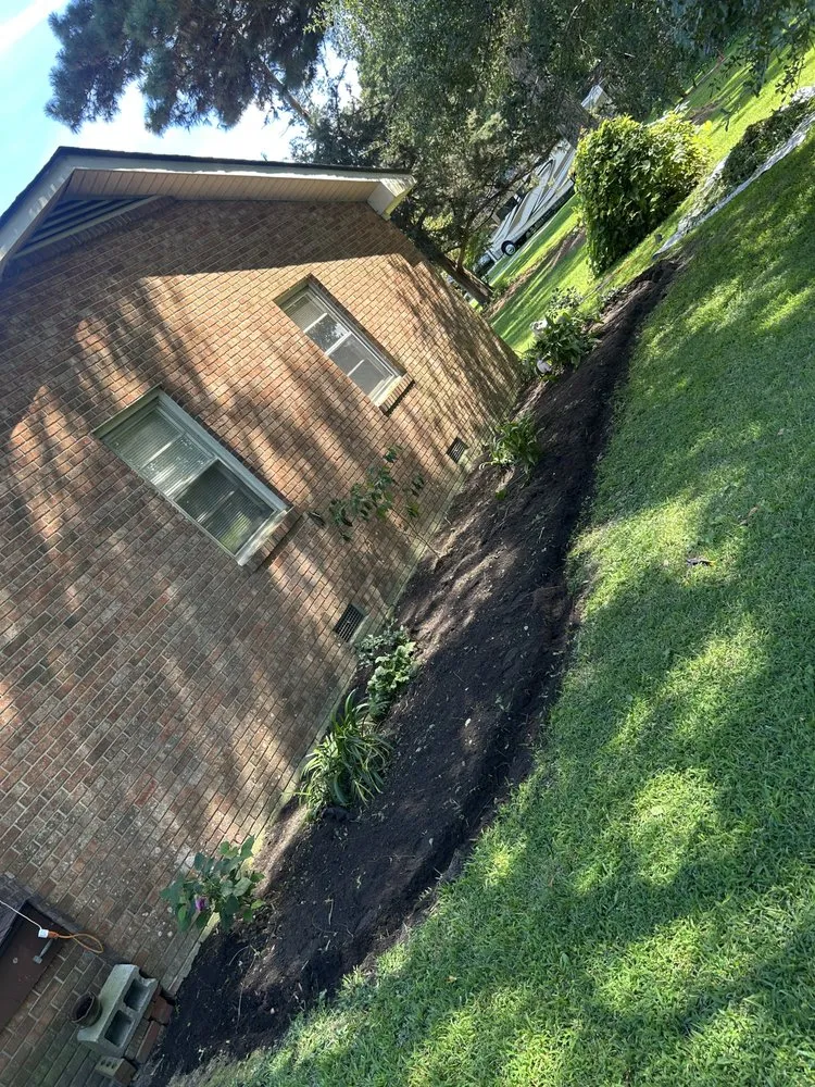 Local lawn mowing service in Kinston, NC - Dreko Lawn Care