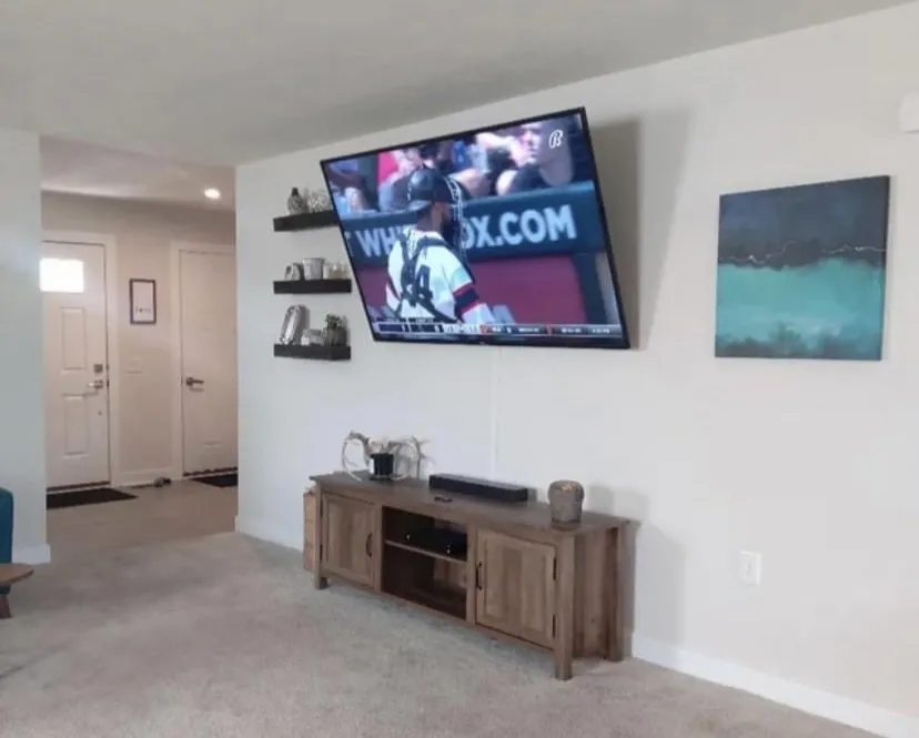 Expert yard maintenance in Stockton, CA by Dre's Labors