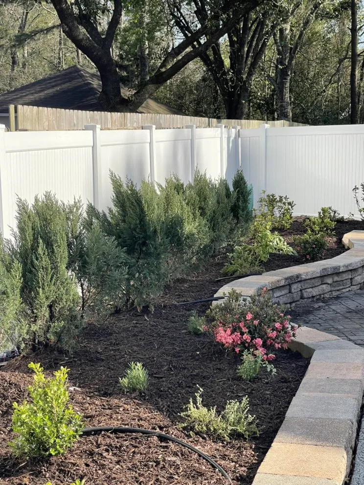 Expert lawn mowing service in Houston, TX by DrewGreen Lawn & Landscape