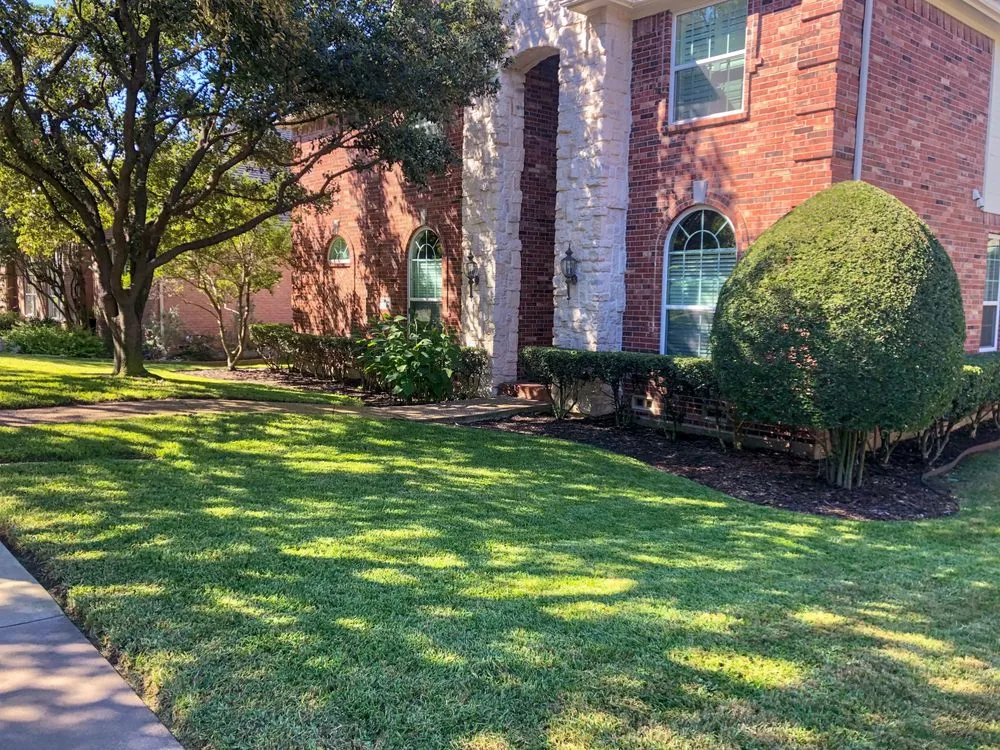 Local residential landscaping in Waller, TX by DrewGreen Lawn & Landscape