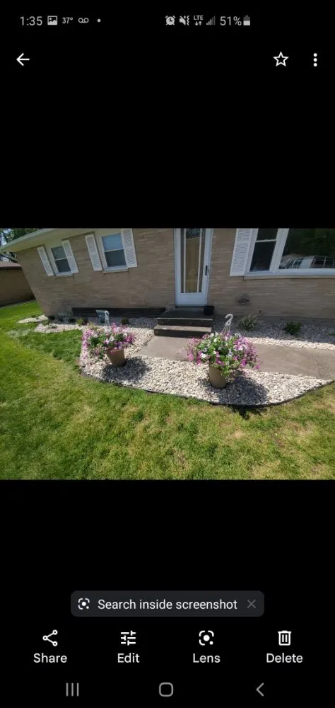 Trusted garden landscaping in Fruitport Charter Township, MI - Drew's Customs Cutz & Landscaping