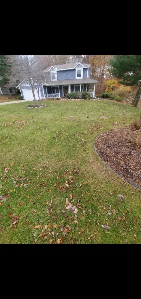 Professional yard maintenance experts serving Fruitport Charter Township, MI - Drew's Customs Cutz & Landscaping