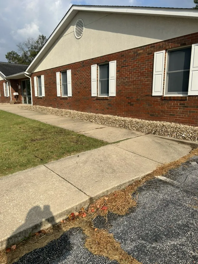 Custom landscape installation for homes in Ruma, IL by Drew’s Landscaping and lawn services