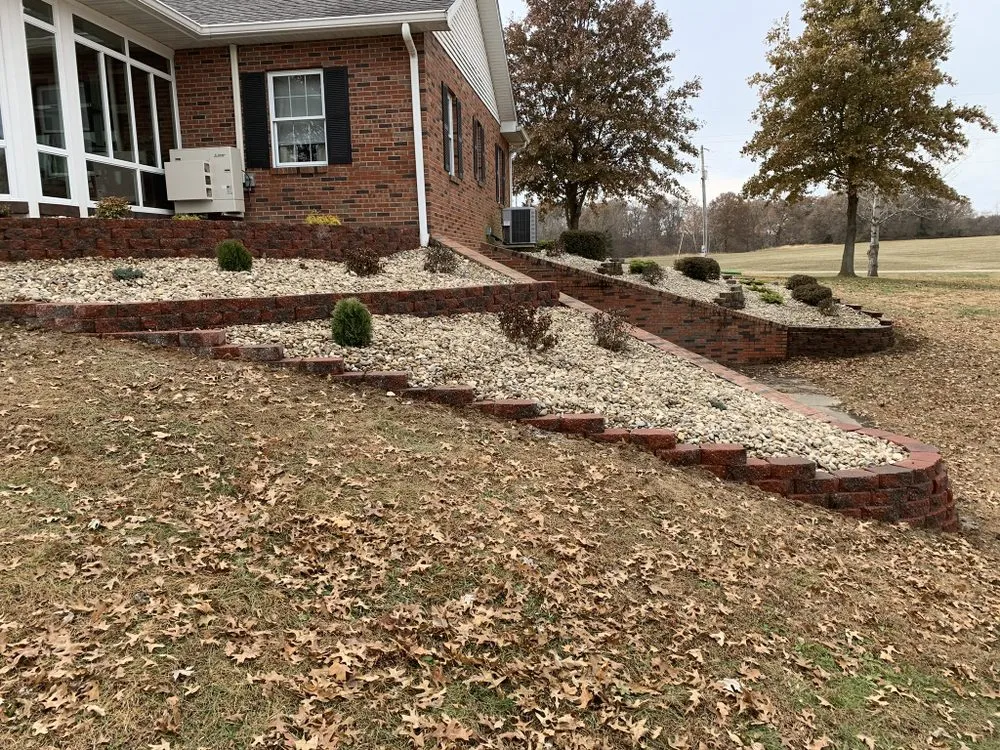 Professional lawn care service in Ruma, IL by Drew’s Landscaping and lawn services