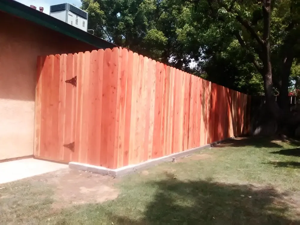 Professional yard maintenance for beautiful yards in San Fernando Valley, CA by Drew's Residential Labor