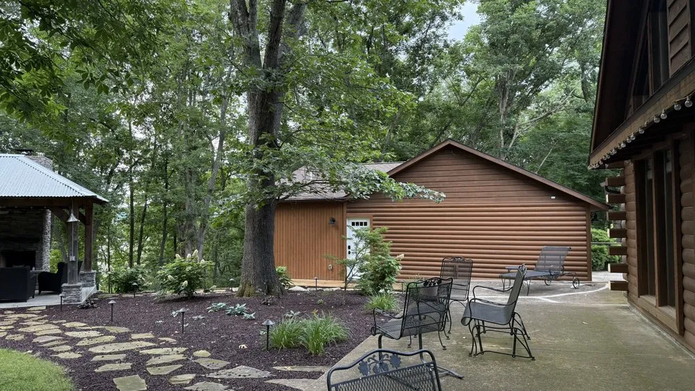 Professional residential landscaping in Galena, MO by DREYCARE Landscaping, Excavating and Tree Services