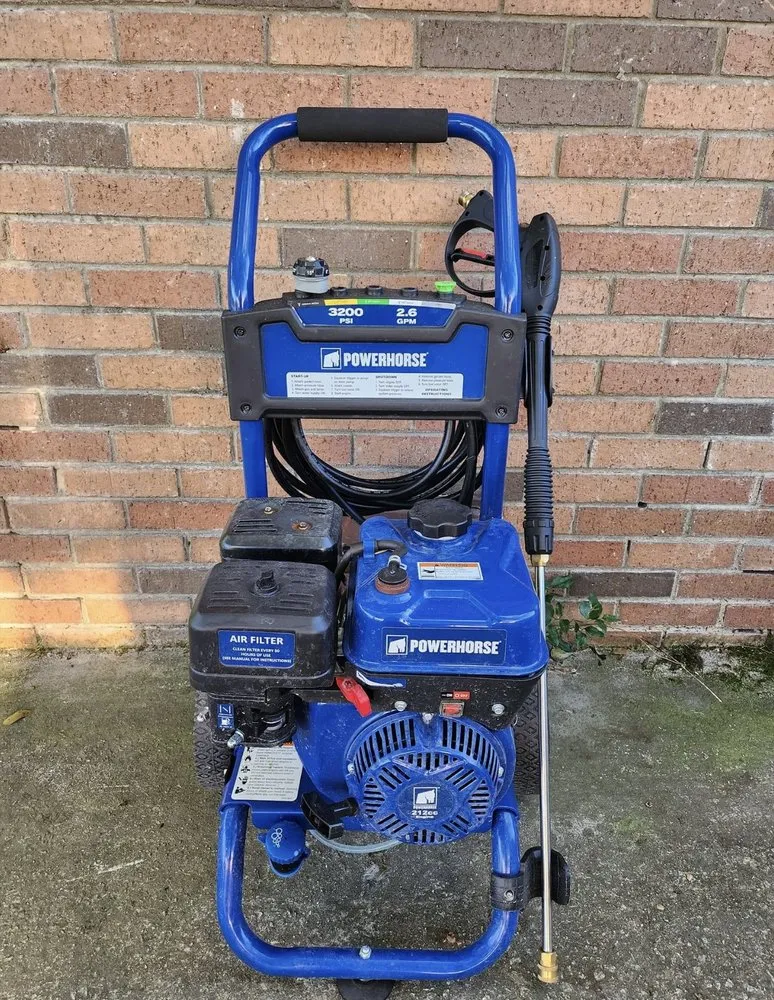 Local yard cleanup service experts serving Columbia, SC - Dreydoggs Lawn & Garden Service