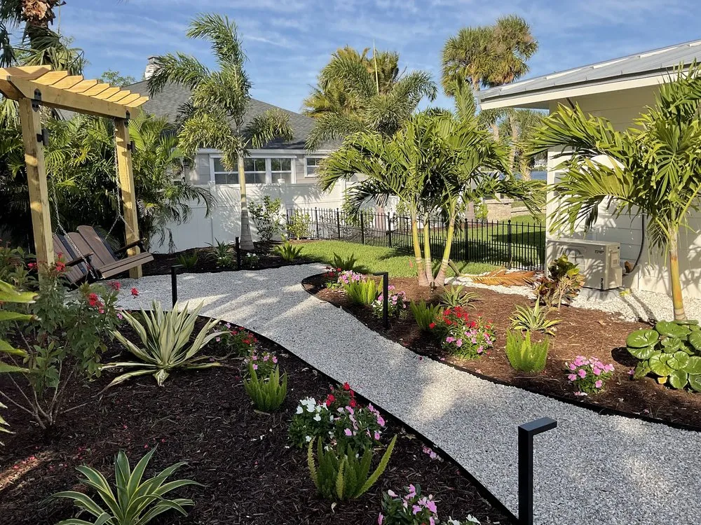 Trusted lawn care service in Siesta Key, FL - Driftwood DBL