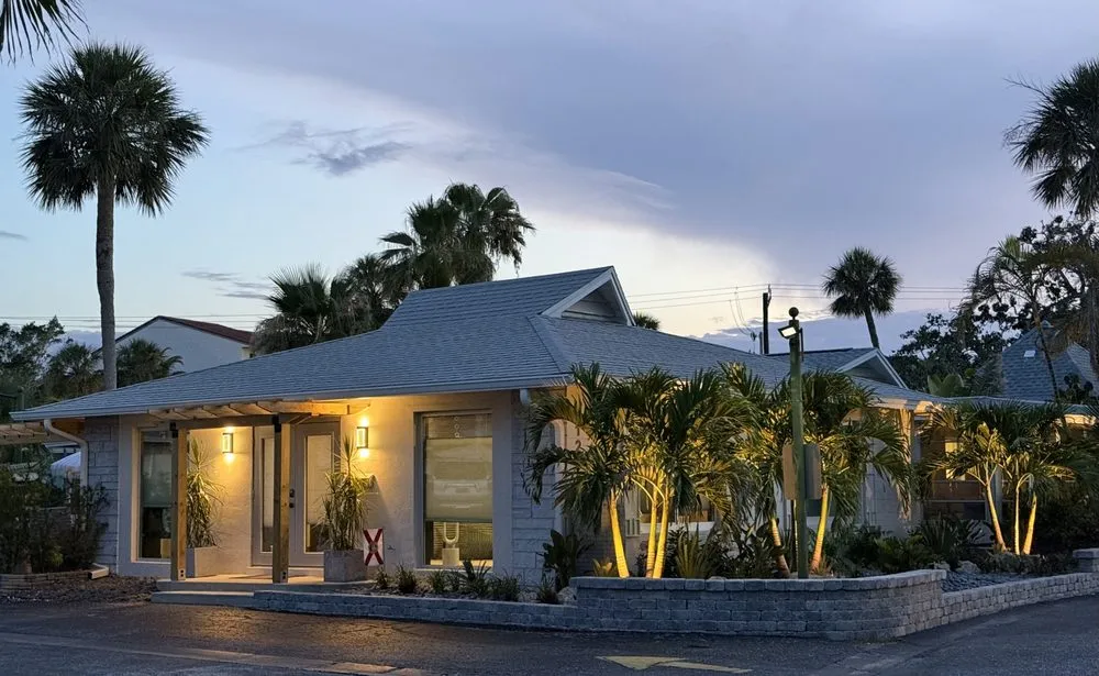 Expert lawn care service in Siesta Key, FL - Driftwood DBL