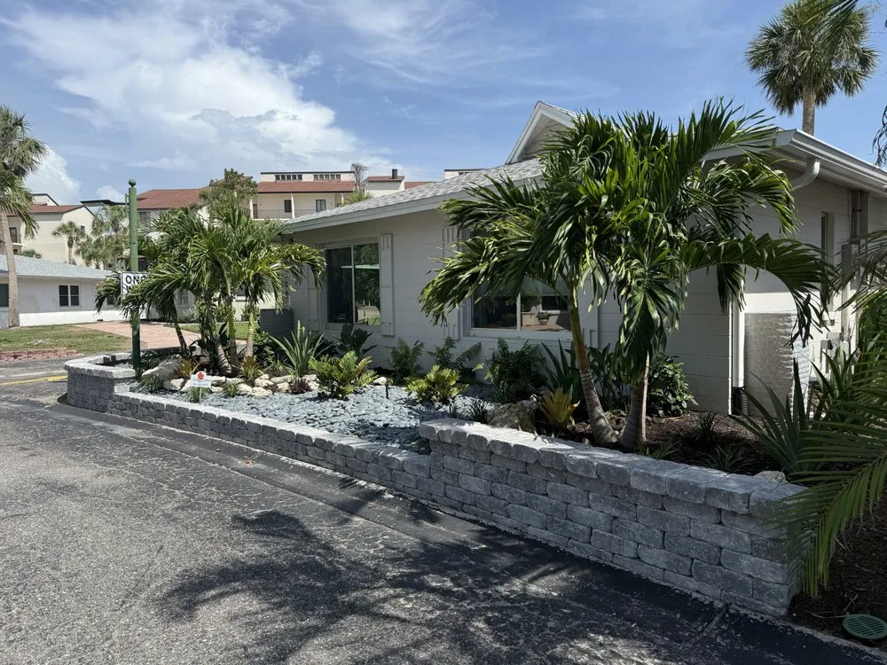 Affordable outdoor landscaping in Siesta Key, FL by Driftwood DBL