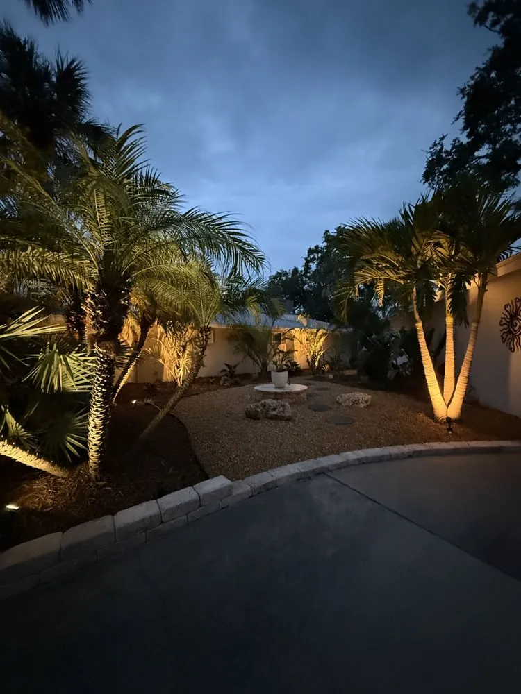 Custom outdoor landscaping experts serving Siesta Key, FL - Driftwood DBL