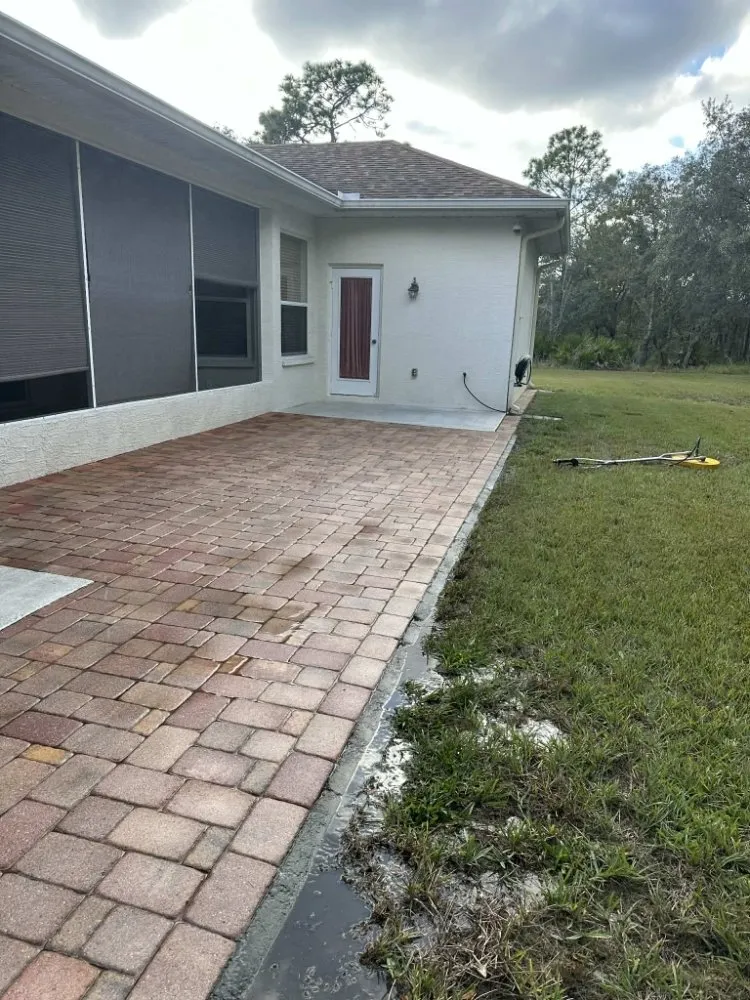 Top-rated landscape installation experts serving Hernando, FL - Drippen' Clean Pressure washing