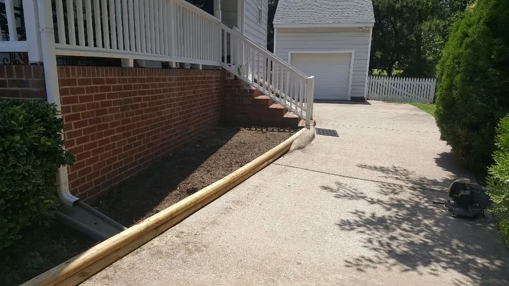 Professional garden landscaping for year-round maintenance in Clayton, NC by Driver's Landscaping