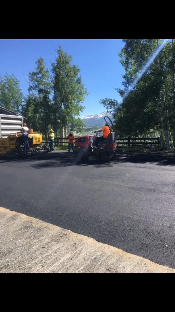 Trusted lawn care service in Denver, CO - Driveway Experts