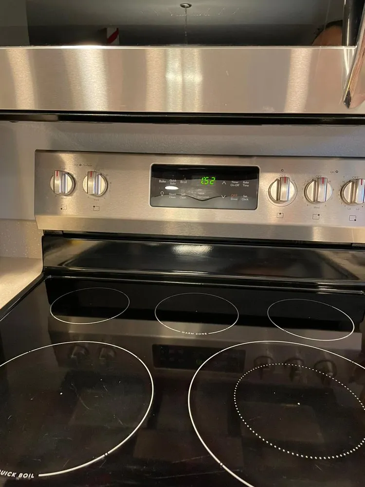 Expert landscaping services in Des Moines, WA by DRM Landscaping and Cleaning Services