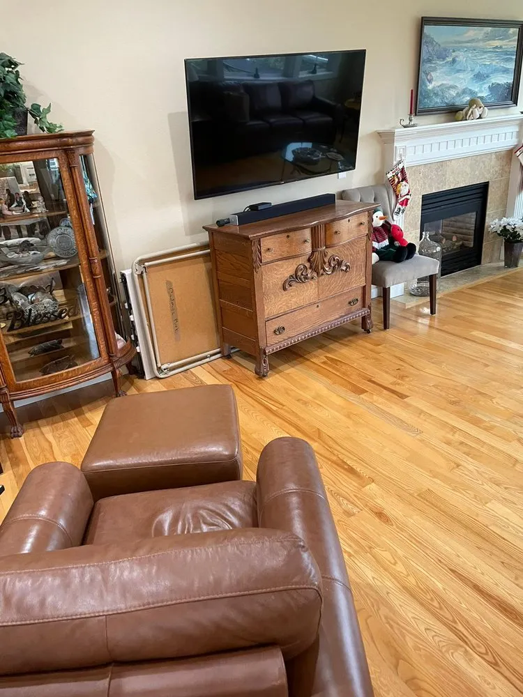 Expert lawn mowing service experts serving Des Moines, WA - DRM Landscaping and Cleaning Services