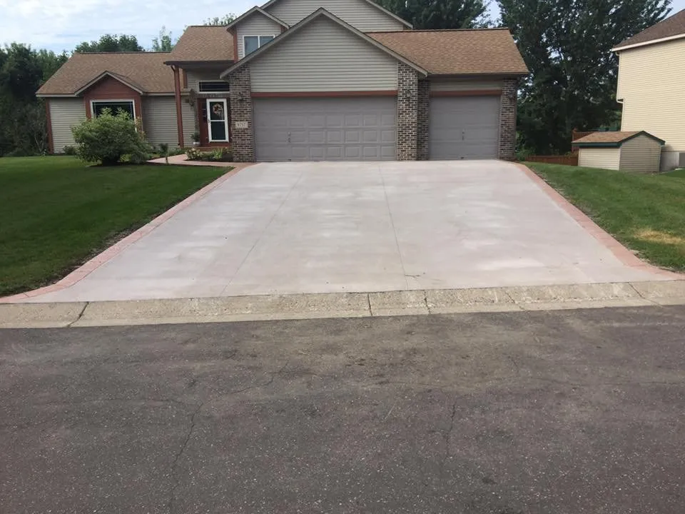 Trusted outdoor landscaping for beautiful yards across Watertown, MN - DRMP Concrete & Masonry