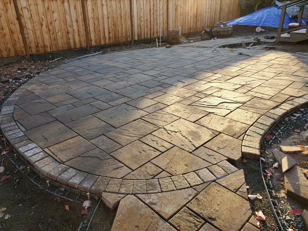 Custom landscape installation experts serving Rogue River, OR - Dros Lawn Care