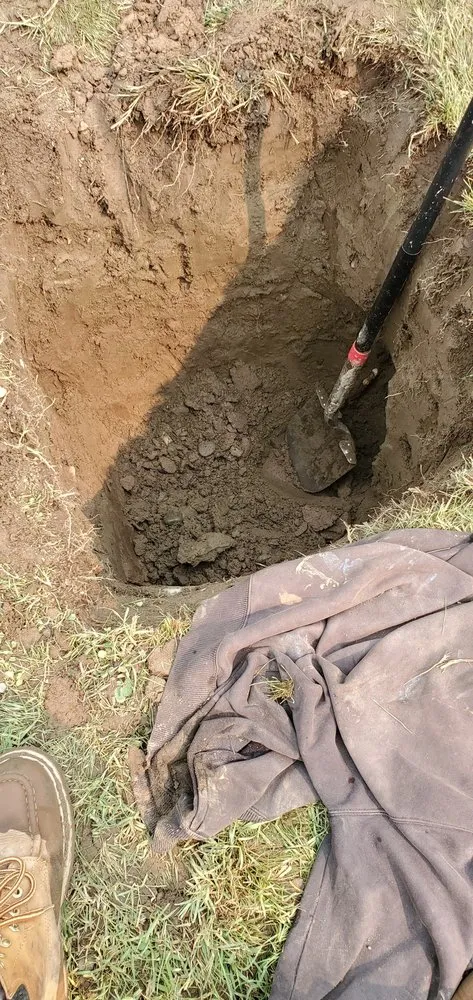 Trusted yard maintenance for year-round maintenance in Rogue River, OR by Dros Lawn Care