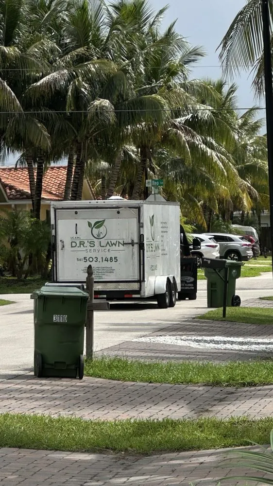 Reliable lawn mowing service for residential properties across Boca Raton, FL - D.R's Lawn Service