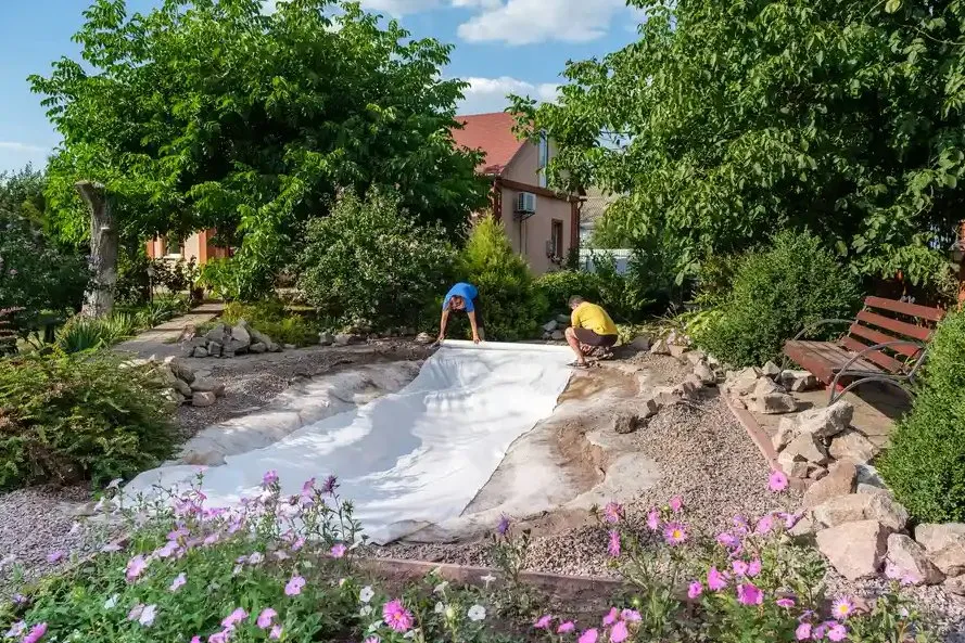 Reliable yard cleanup service in Santa Fe, NM - DS Aquatics