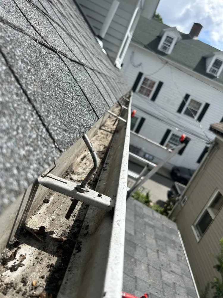 Expert yard cleanup service in Killingly, CT - DS Cleaning