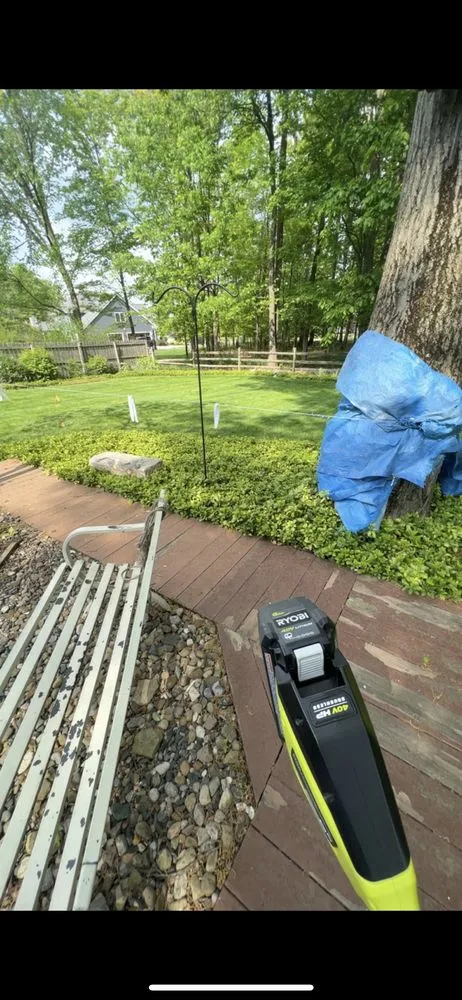 Affordable landscaping services for homes in Seven Hills, OH by D&S Lawn Care