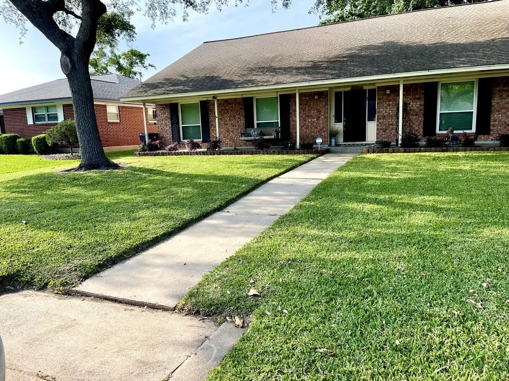 Expert landscape installation for homes across Texas City, TX - D’s Lawn Services