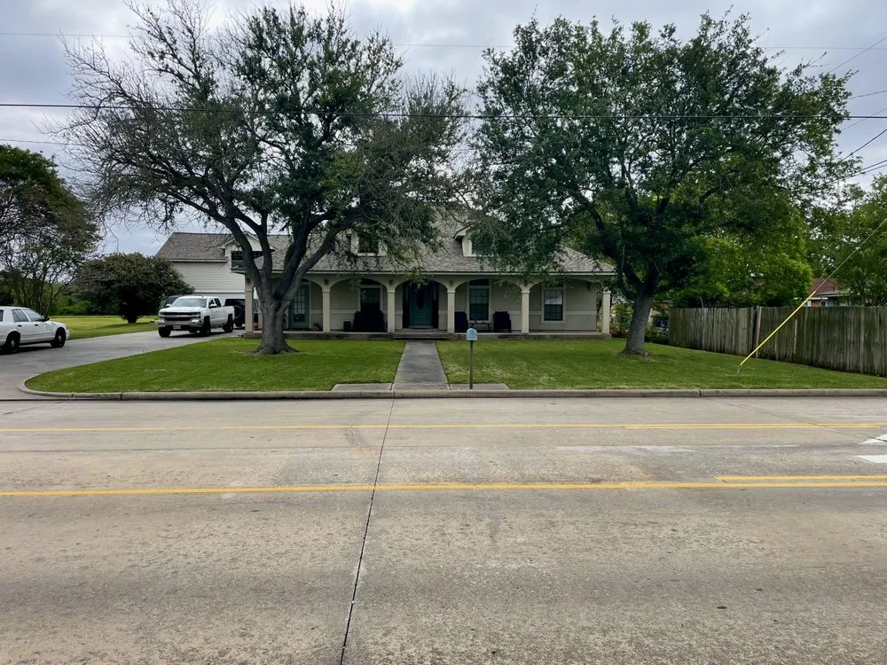 Expert landscape design in Texas City, TX - D’s Lawn Services