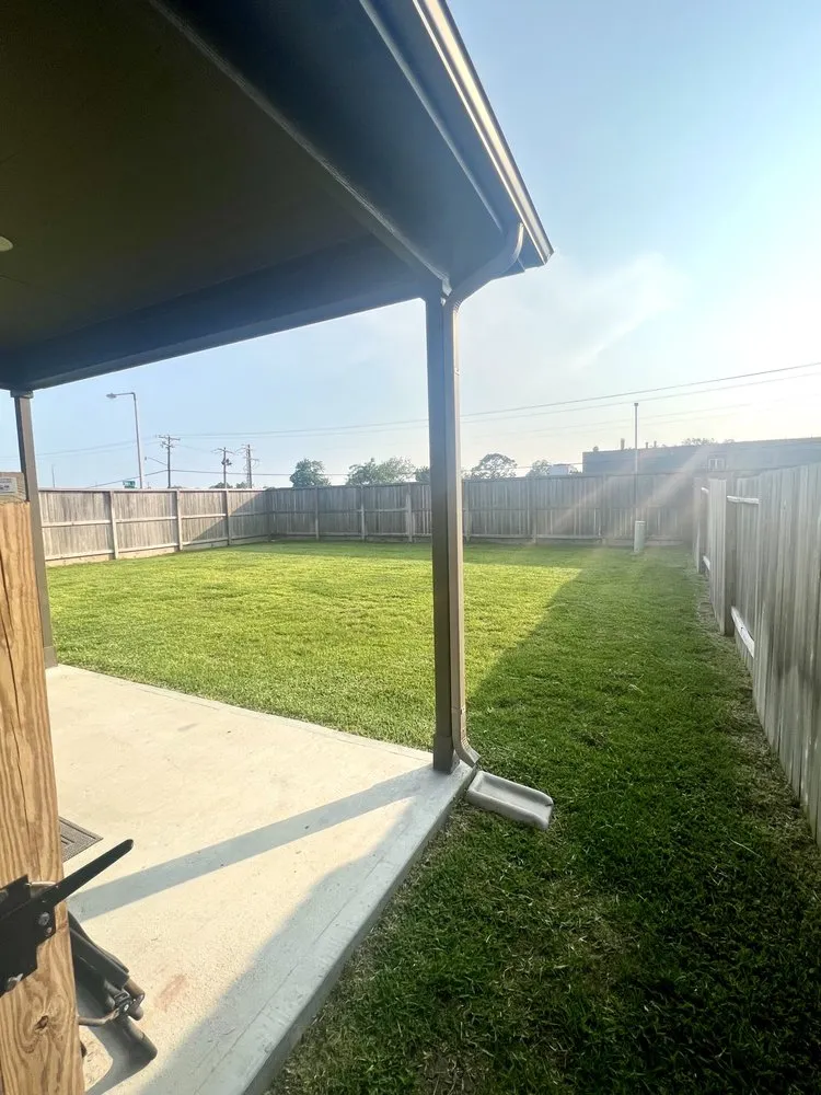 Local landscaping services experts serving Texas City, TX - D’s Lawn Services