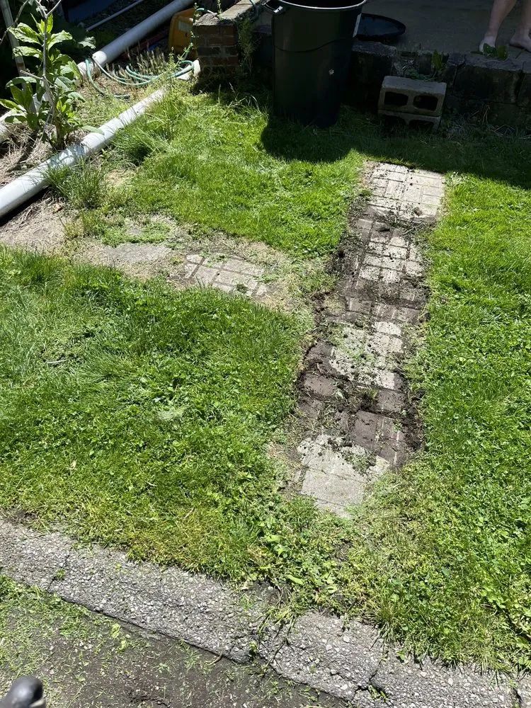 Professional garden landscaping with custom design in Avonmore, PA by DS Mowing