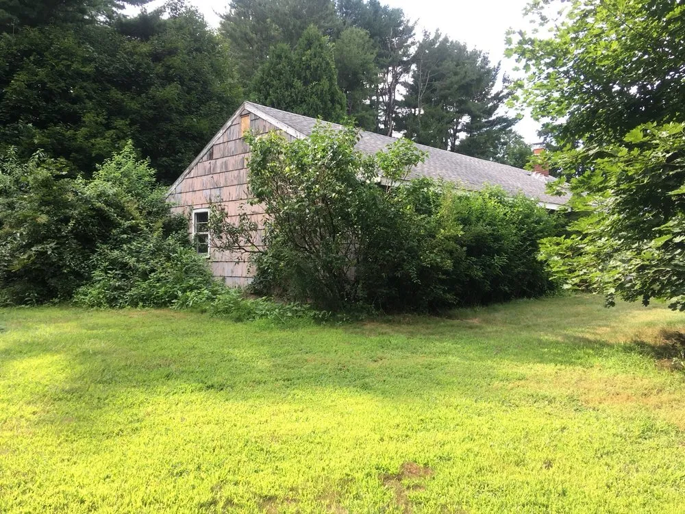 Affordable garden landscaping near you in Bolton, CT by D&S Yardworks