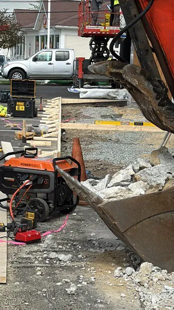 Reliable yard maintenance near you in Rockland, MA by Dsales Construcion