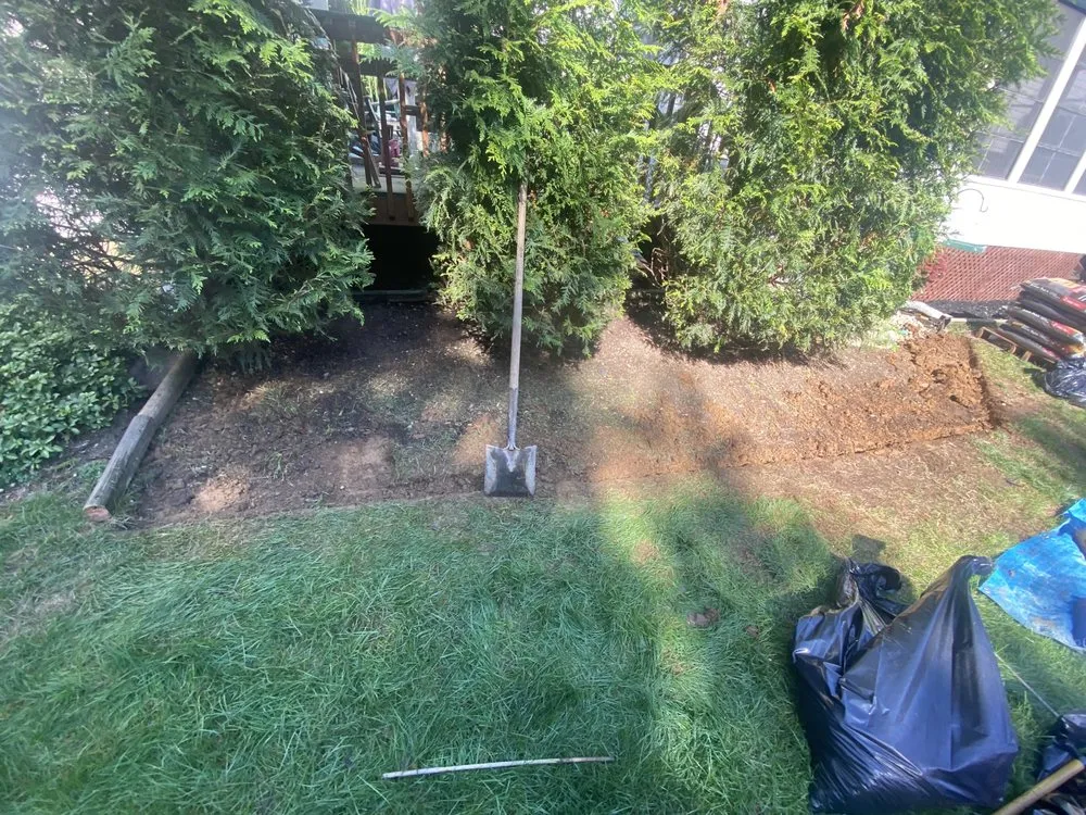 Reliable yard maintenance in Neffsville, PA - DSE Landscaping