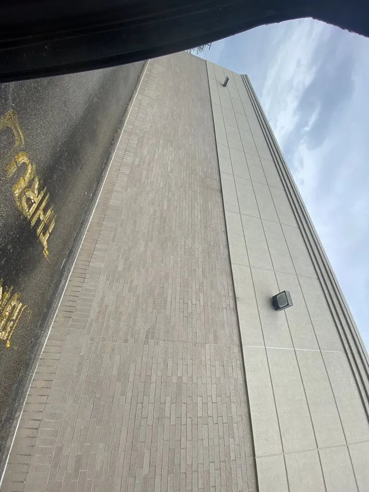 Trusted outdoor landscaping in Cincinnati, OH by Dserv Lawn Care