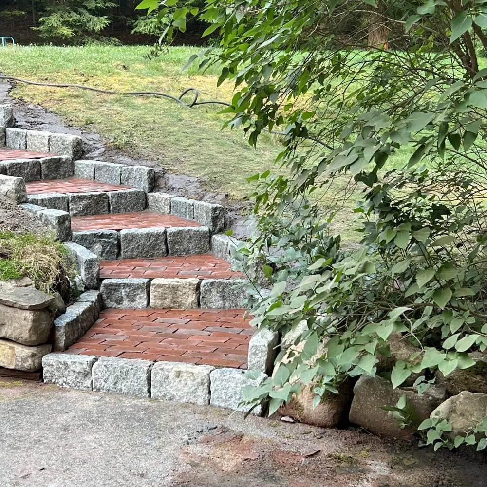 Custom garden landscaping in Marshfield, MA - DSJ Landscaping and Hardscaping