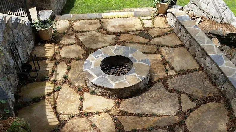 Reliable garden landscaping for residential properties in Birmingham, AL by DSLD Land Management