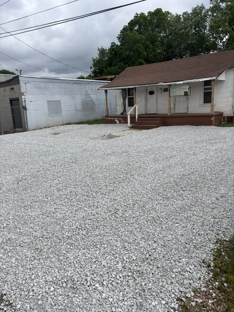 Reliable yard cleanup service for homes in New Market, AL by DSN Solutions