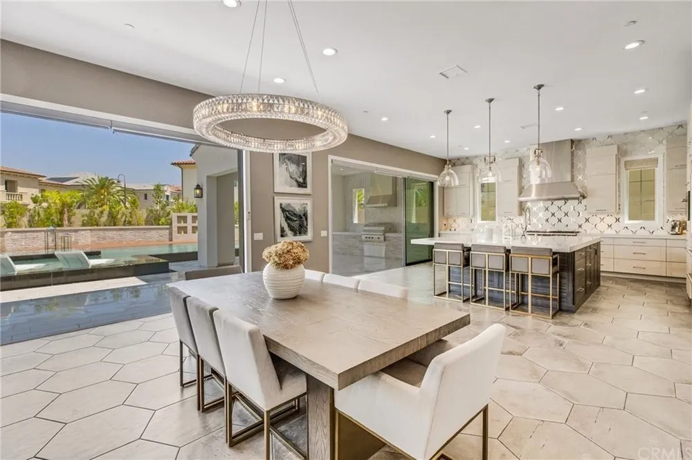 Expert outdoor landscaping experts serving Irvine, CA - Dspace Design