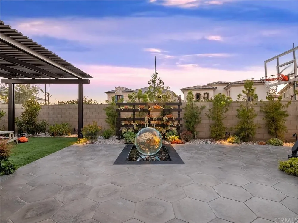 Top-rated landscape design with custom design in Irvine, CA by Dspace Design