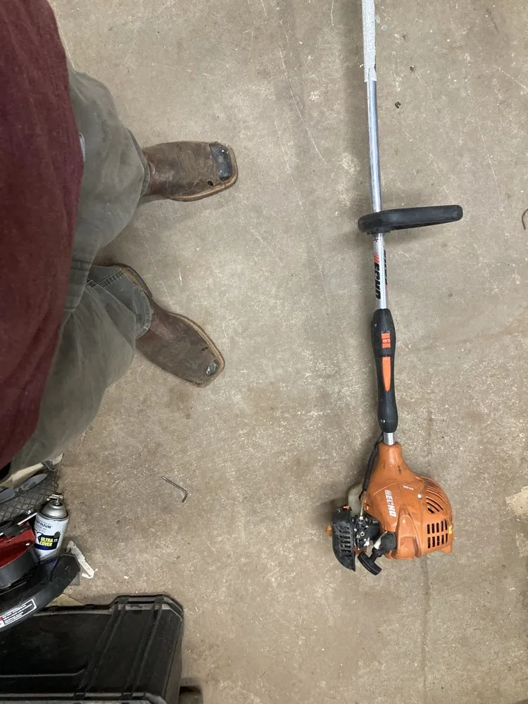 Professional yard maintenance with custom design in Lubbock, TX by Dstartup