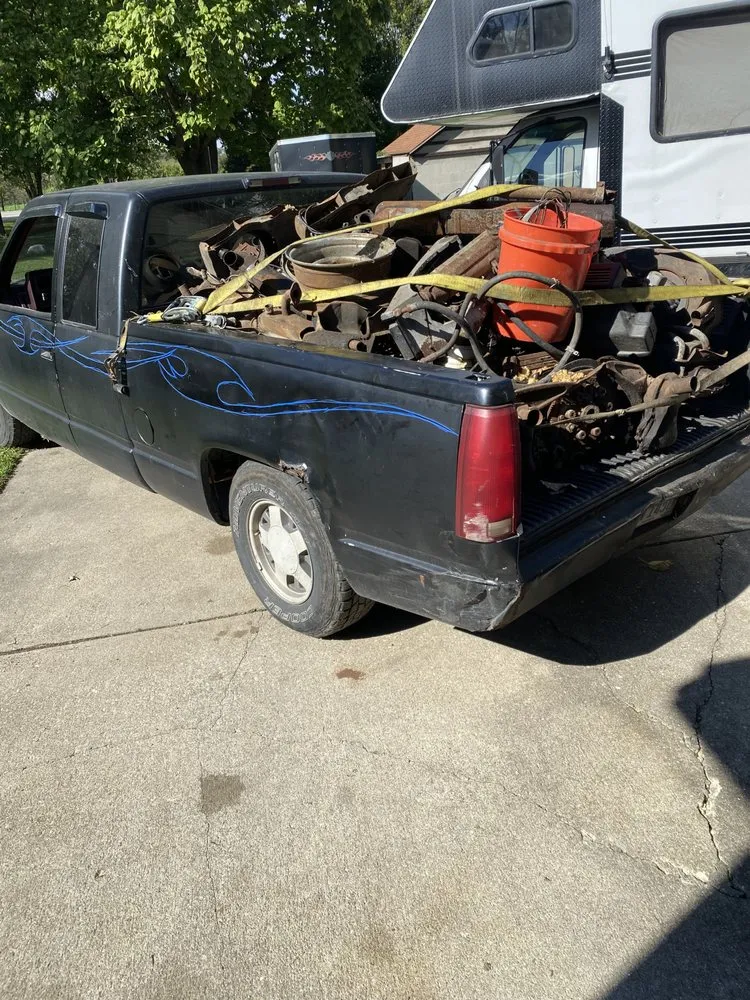 Trusted landscape installation for homes in Franklin, OH by D&T Hauling N Towing